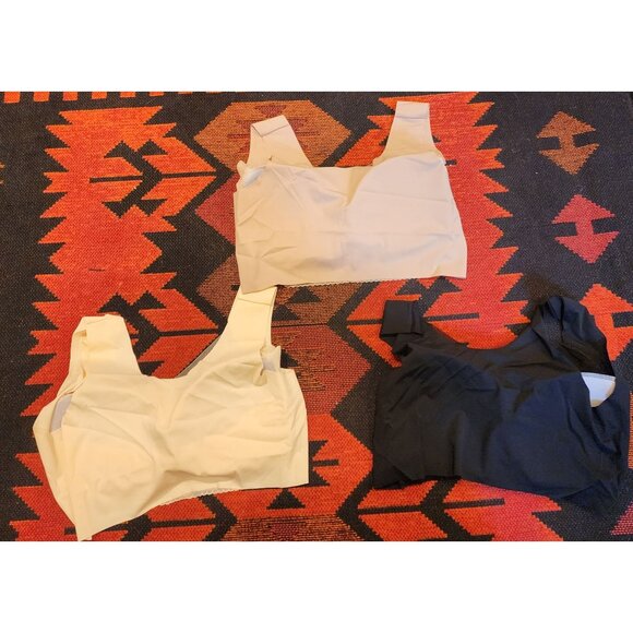 Set Of 3 Lace Wireless XL Bralettes Beige, Black & Cream Stretchy Nylon Spandex - Picture 8 of 10